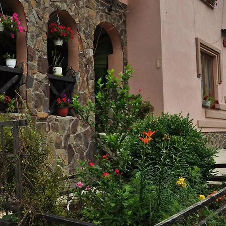 бадьорість карпат 게스트하우스 슬랍스크